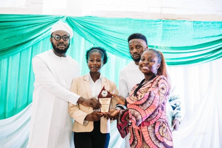 9cc156a6-0871-4032-aa86-f978450796be (1)